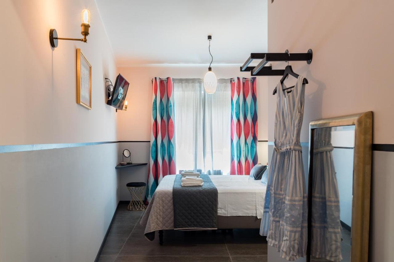 Contus Retro Guest House Cagliari Ngoại thất bức ảnh